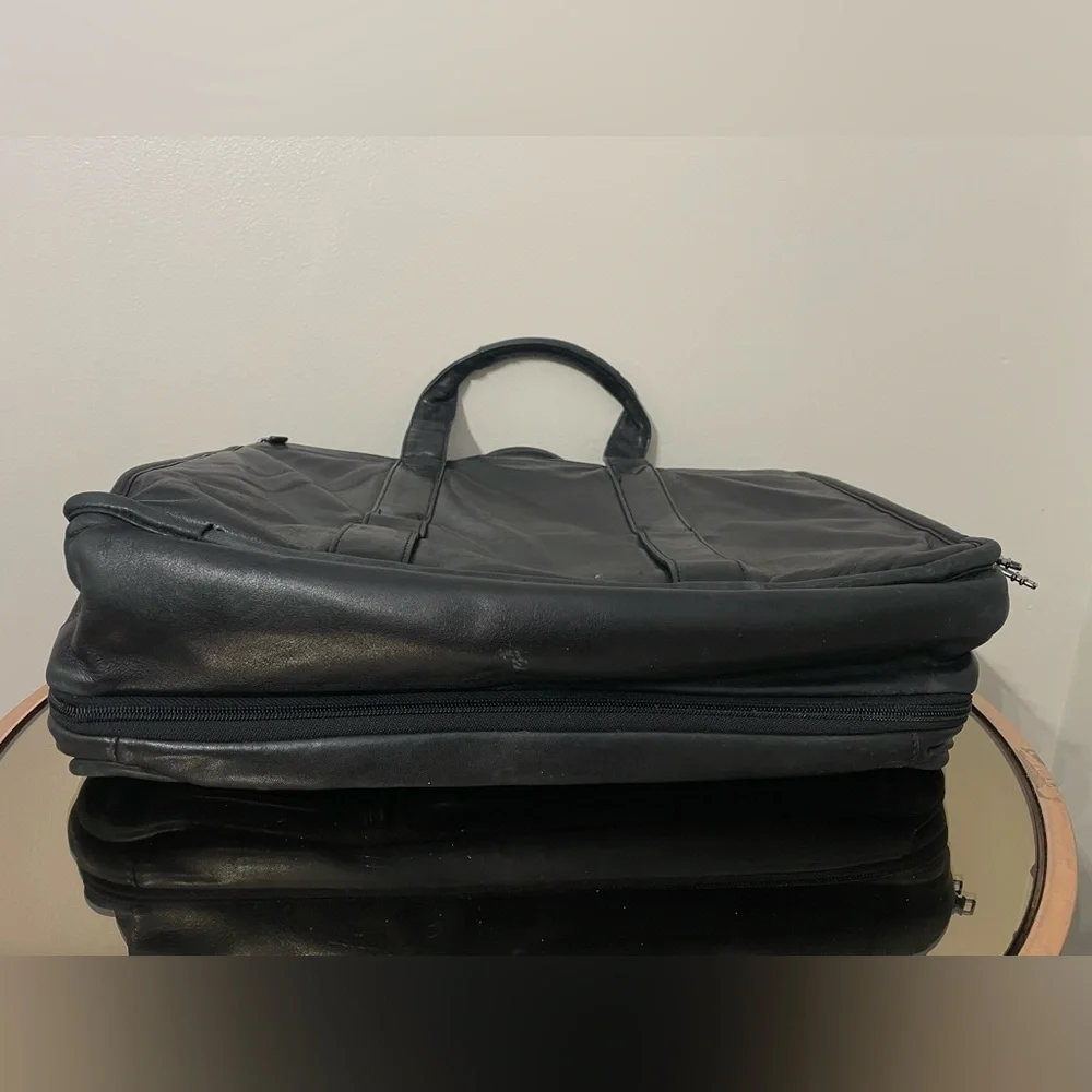 Tumi Leather Expandable Organizer‎ Laptop Briefcase Messenger Bag